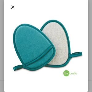 New norwex facial exfoliating mitt